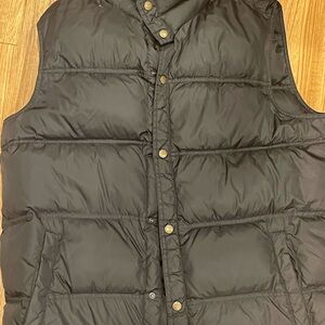 Lands' End Men's Dark Puffer Vest